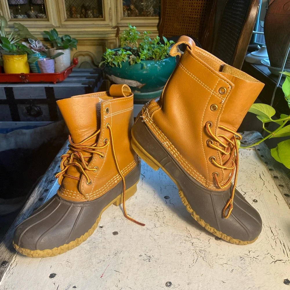 LLBean Duck Boots Men’s 6 Brown
